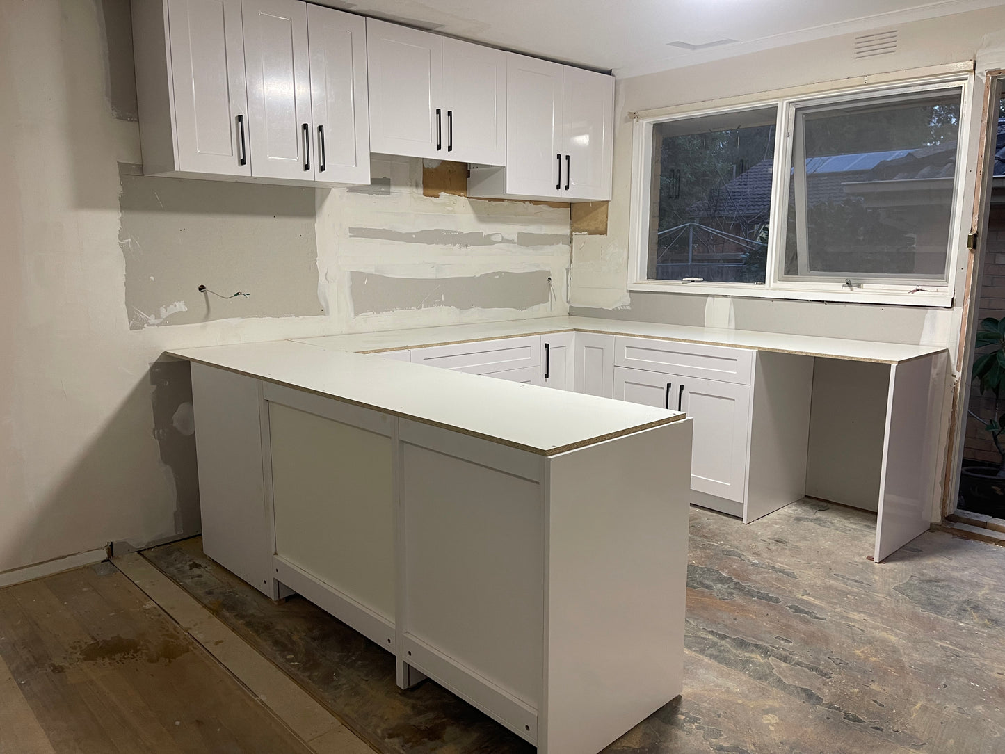 Kitchen Cabinet