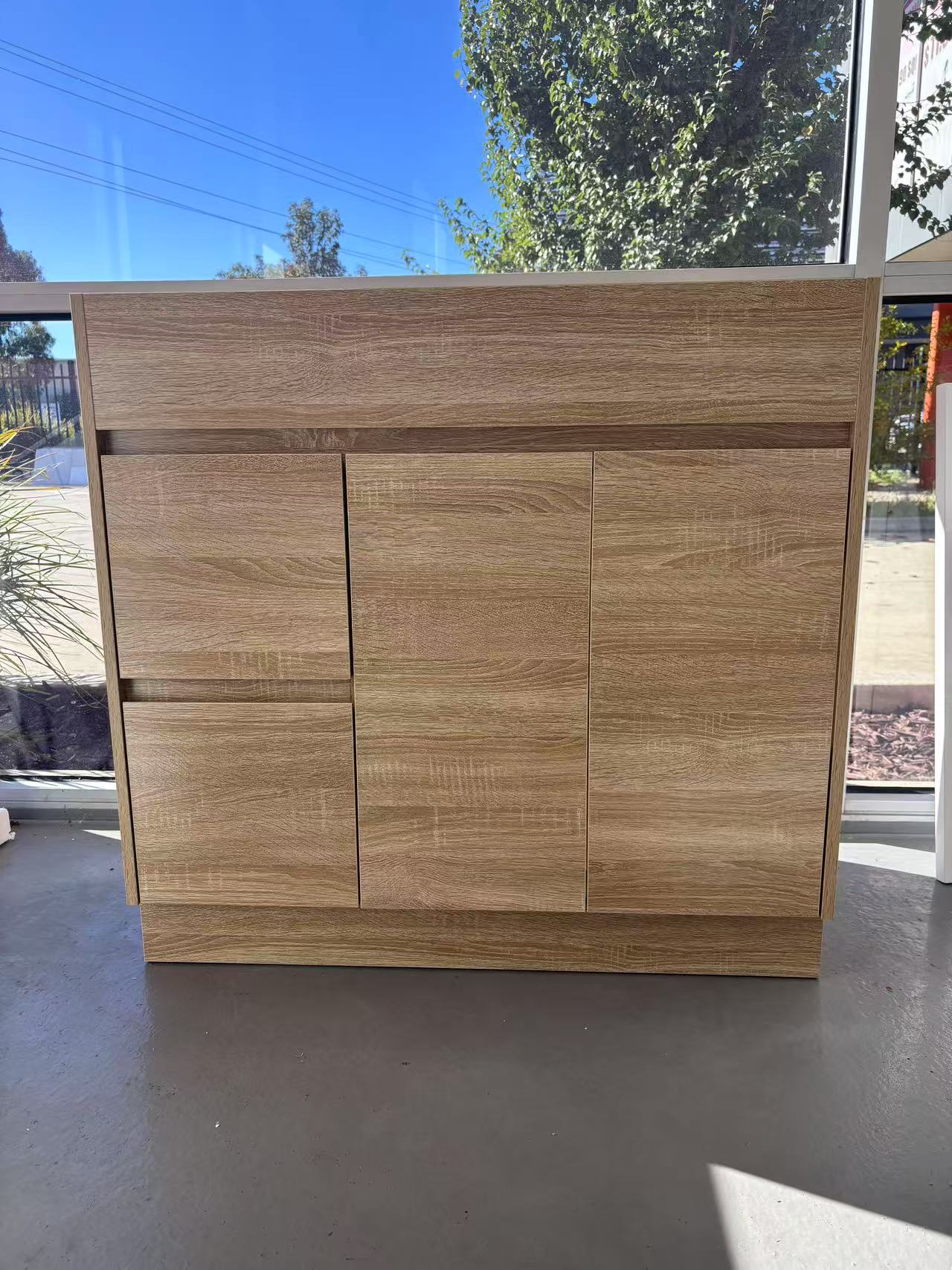 900 Melamine Wood Grain Bathroom Cabinet