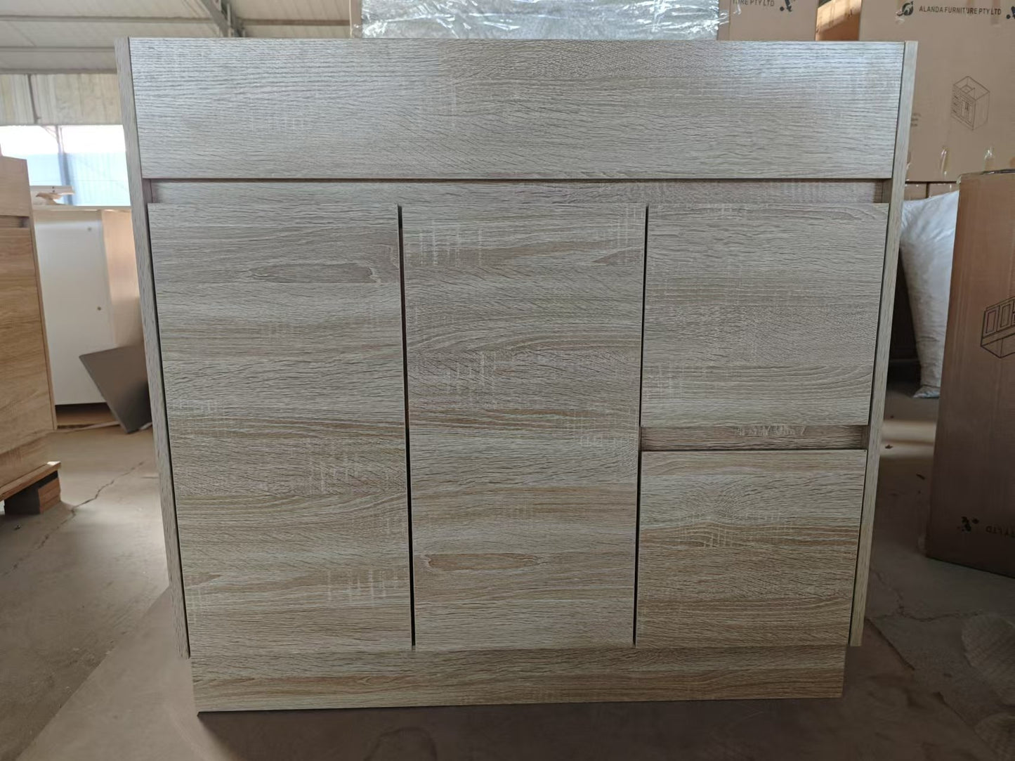 900 Melamine Wood Grain Bathroom Cabinet